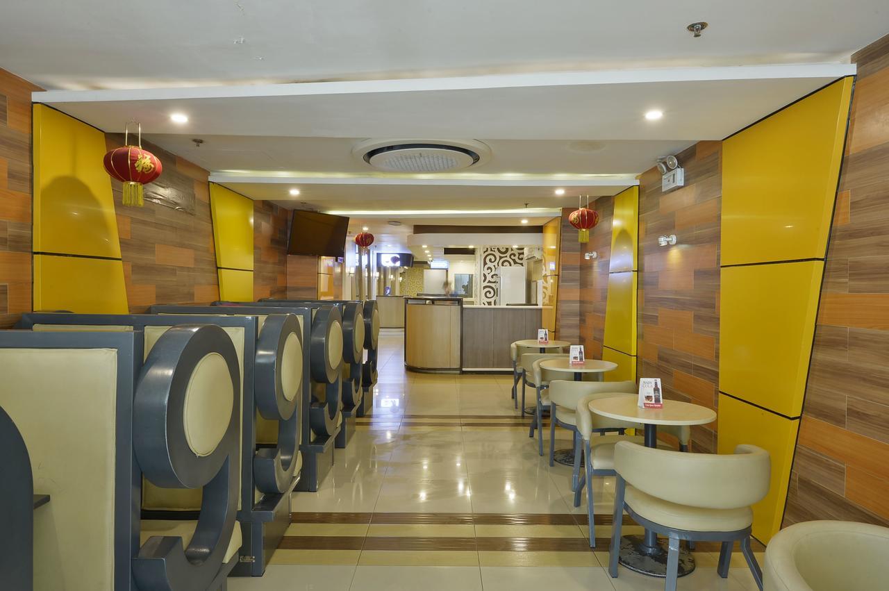 Hotel 99 Monumento Caloocan Εξωτερικό φωτογραφία